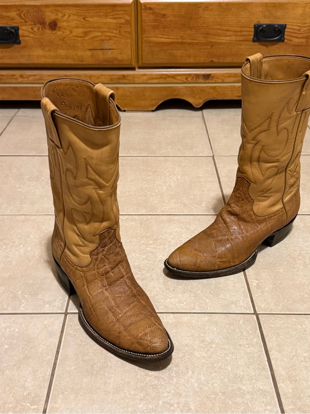 Vintage 1970 ‘s Mens Exotic Leather Cowboy Boots - Chestnut 10D Made in USA